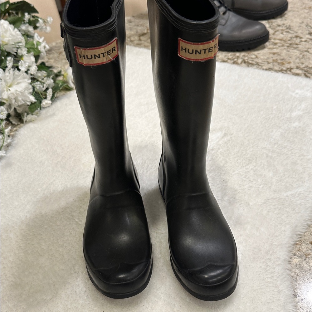 Kids Hunter boots.